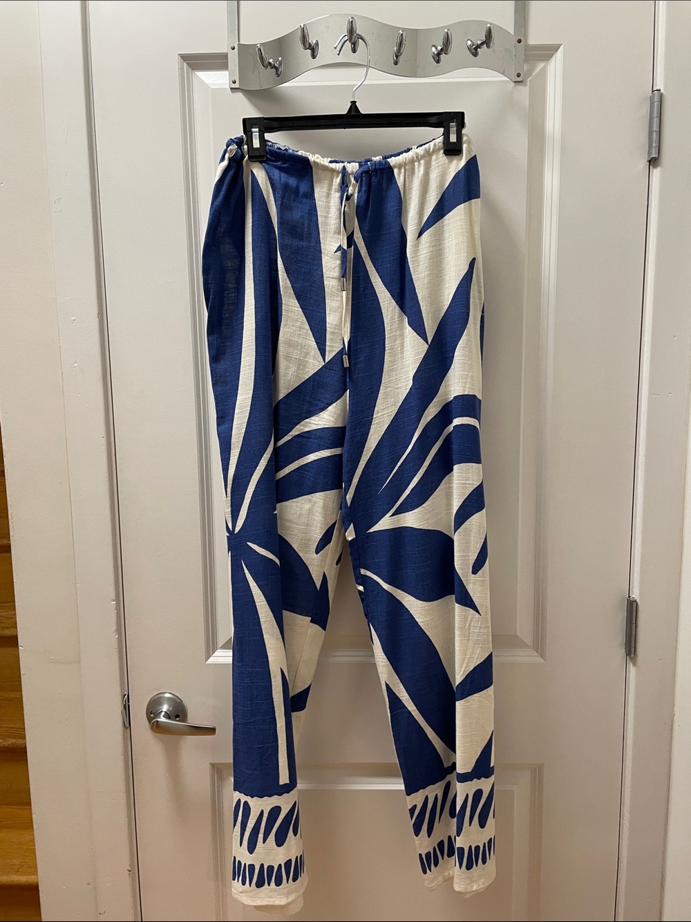Wide Leg Drawstring Pants in Navy & White